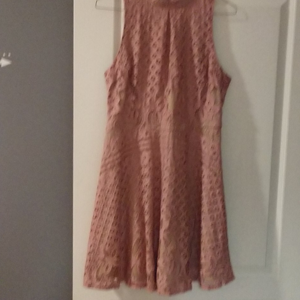Dress - Picture 4 of 4